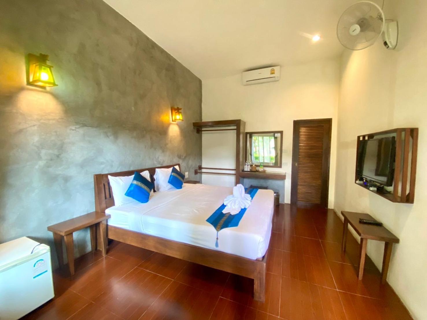 Home Inn Pai Garden Bagian luar foto