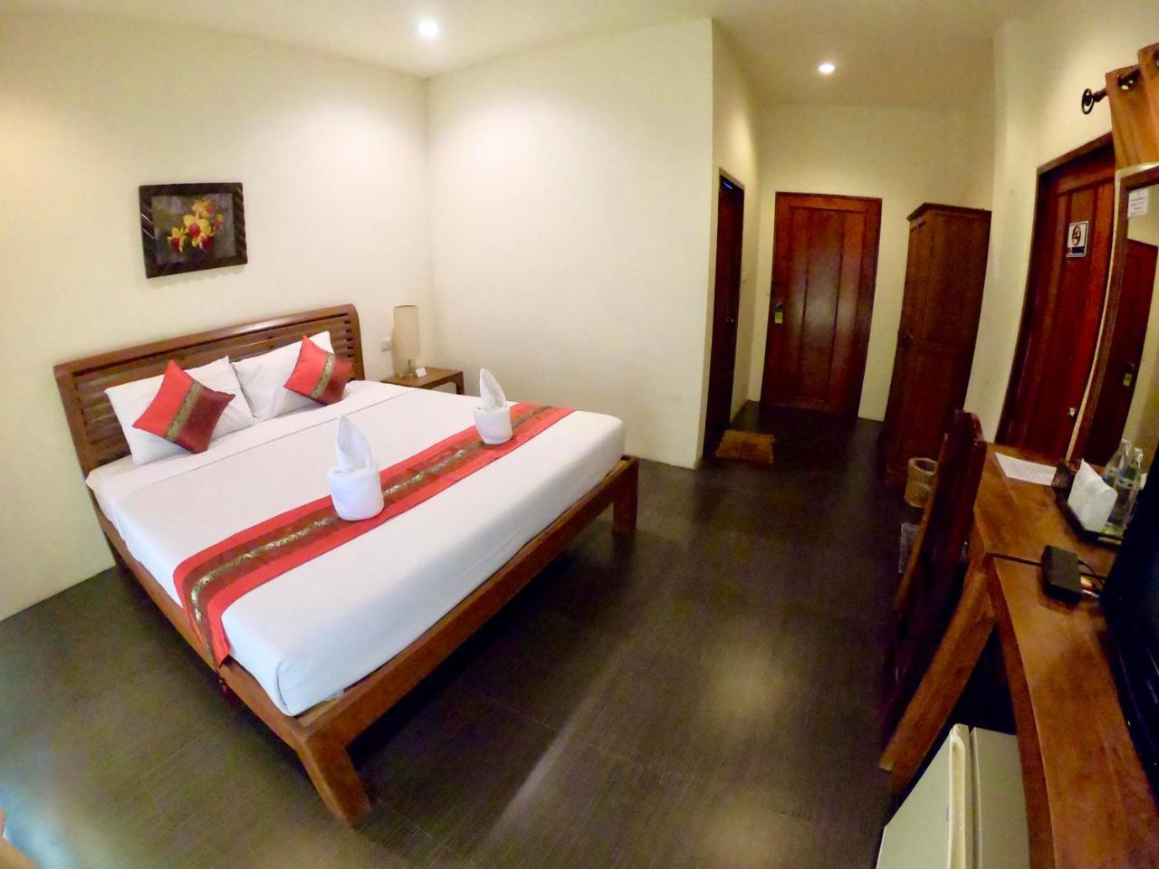 Home Inn Pai Garden Bagian luar foto