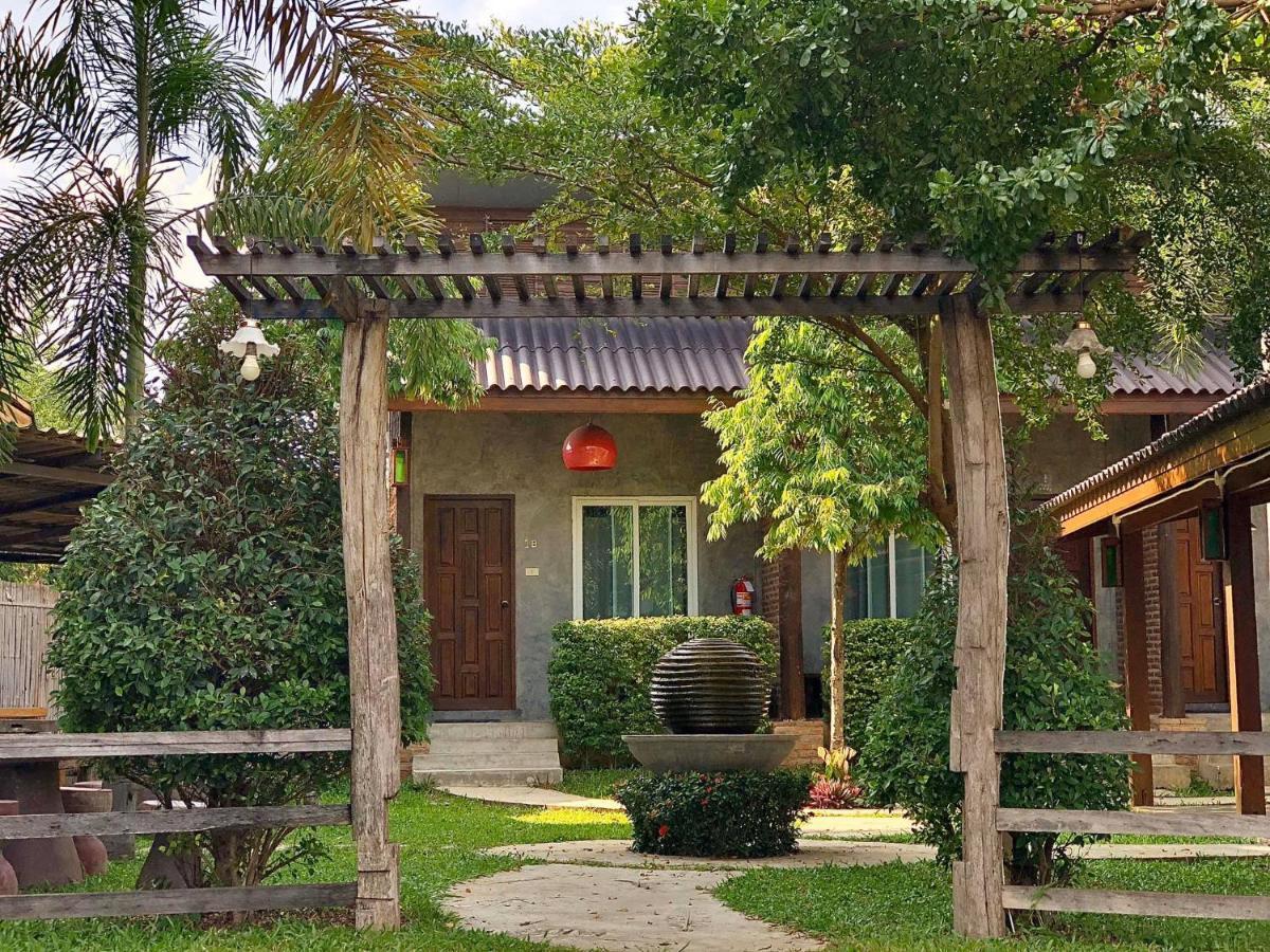 Home Inn Pai Garden Bagian luar foto